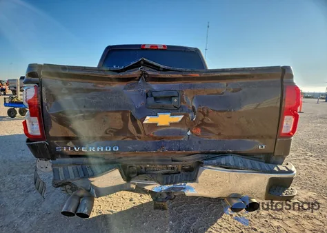 2016 Chevrolet Silverado C1500 Lt z USA, uszkodzony, nr VIN 3GCPCREC8GG279894